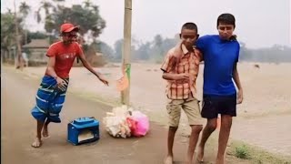 Must Watch New Comedy Video 👉2024 Son papre funny Comedy 🤣 by Deshi Fun Tv#comedy@manujdiaries69