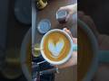 今日のラテ #ラテアート #ラテアート練習中 #ラテアート初心者 #カフェラテ #latteart #cafe #自家焙煎 #珈琲#デロンギ #スティローザ