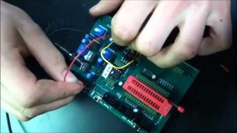 BCC Microprocessors Class- Wiring a Potentiometer