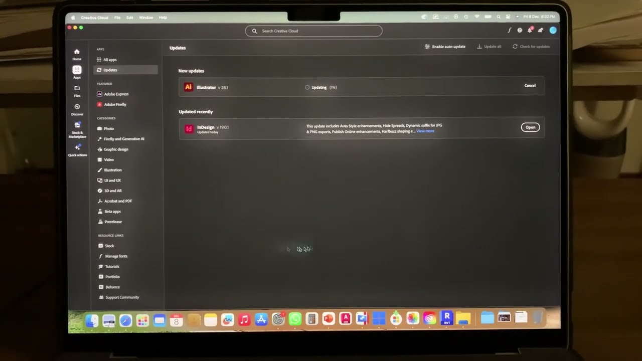 16" MacBook Pro MINI LED Display - EXTREME BLOOMING
