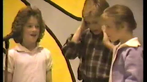 Brown Deer, WI - Dean School 1989 "This Is Your Li...