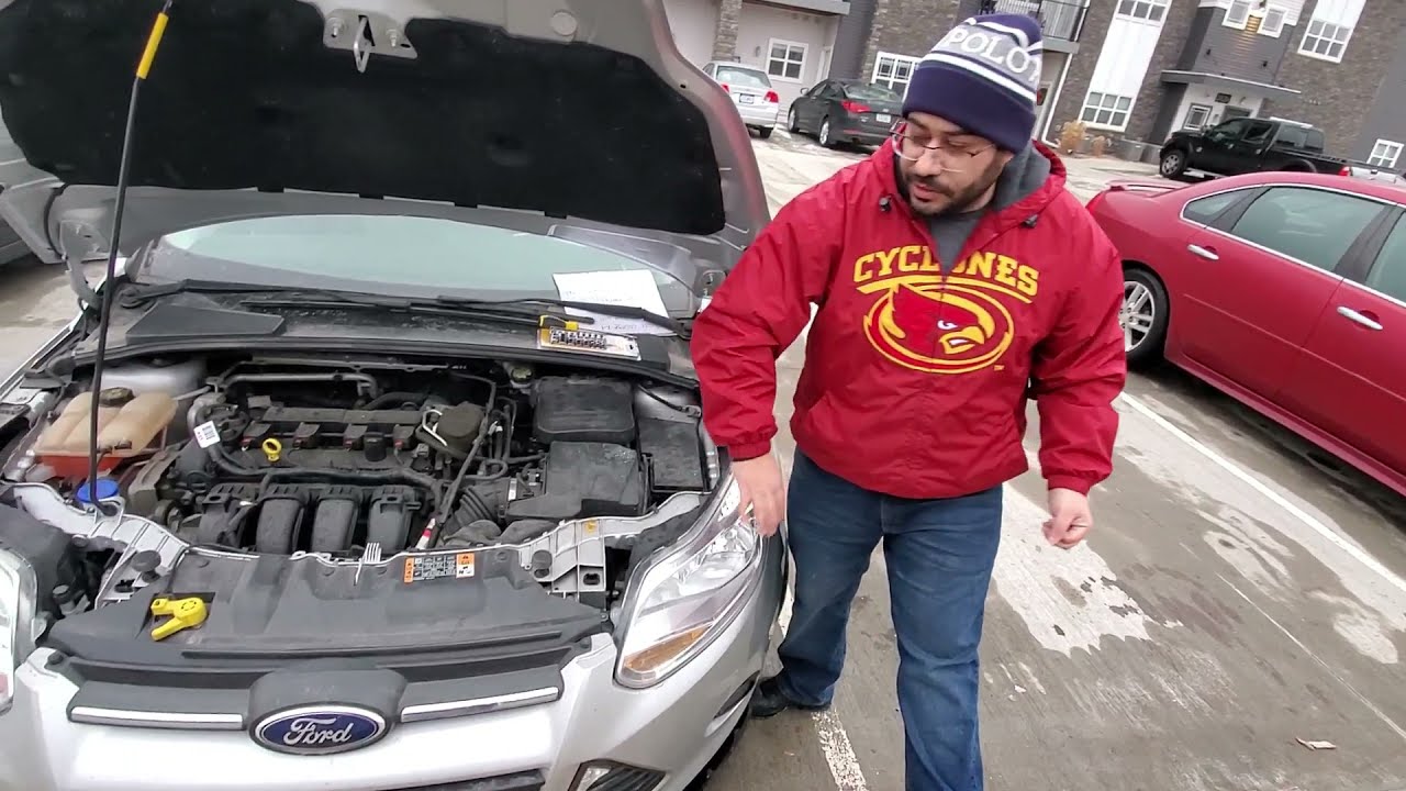 2012 to 2018 Ford Focus headlight bulb replacement DIY - YouTube