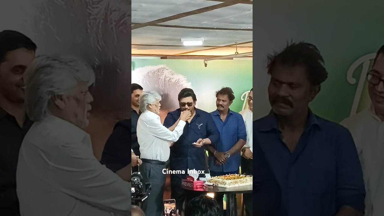 இப்படி ஒரு அப்பா - மகன் பார்க்க முடியுமா..? 