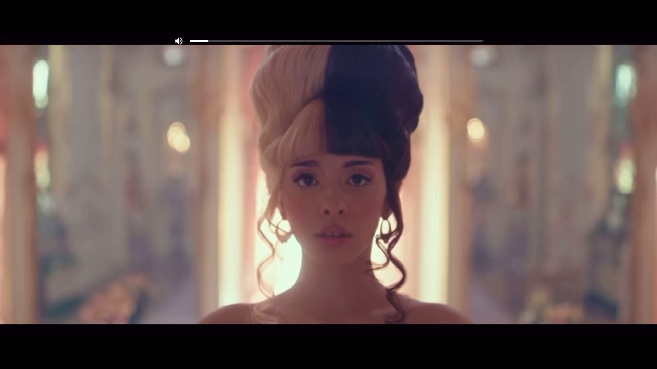 Strawberry Shortcake Melanie Martinez ft. Middlefinger. (official