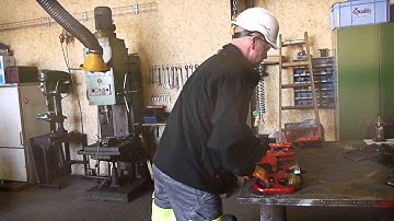 The Lifting Knowhow S01E03 - Correct use of Eye bolts