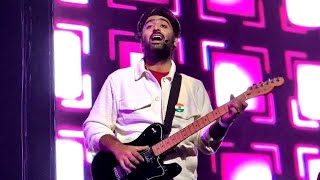 Main Phir Bhi Tumko Chahunga 😍 Arijit Singh Live in Birmingham (UK) 1 May 2022, Beutiful Performance Resimi