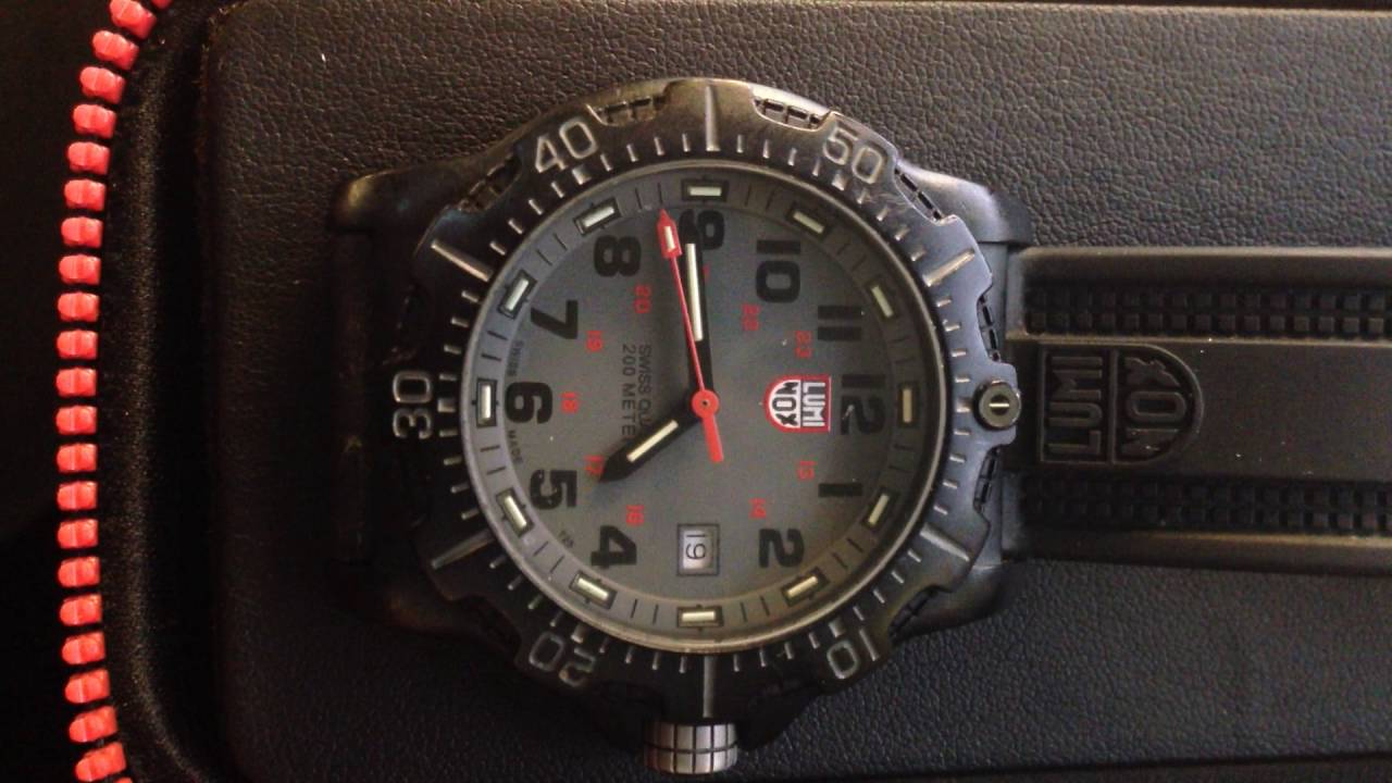 luminox 8800