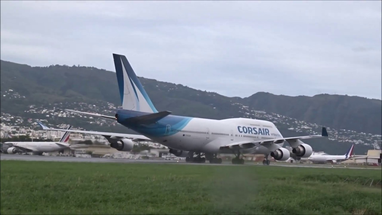Plane Spotting @Roland Garros Airport June 2017