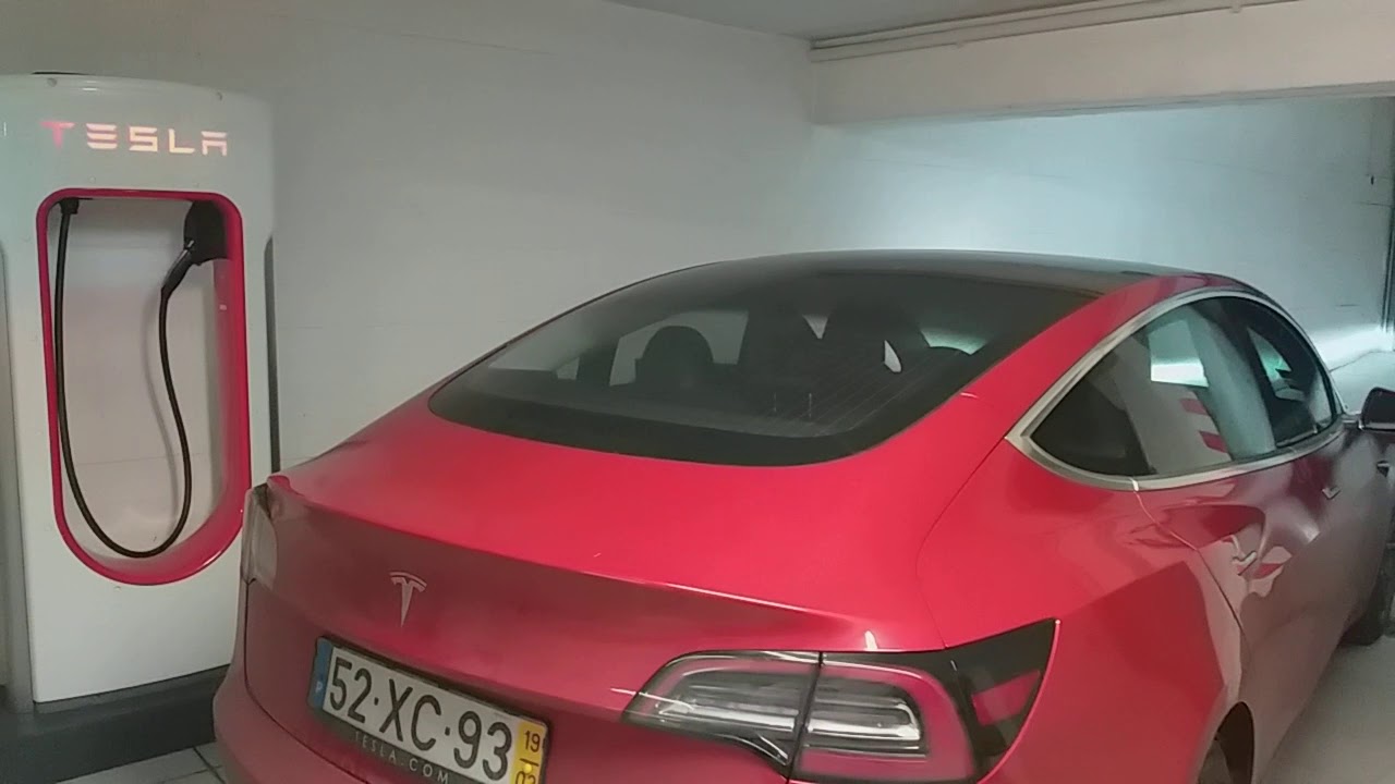 Primeiro Tesla supercharger privado em Portugal! YouTube