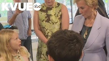 Linda McMahon visits Austin