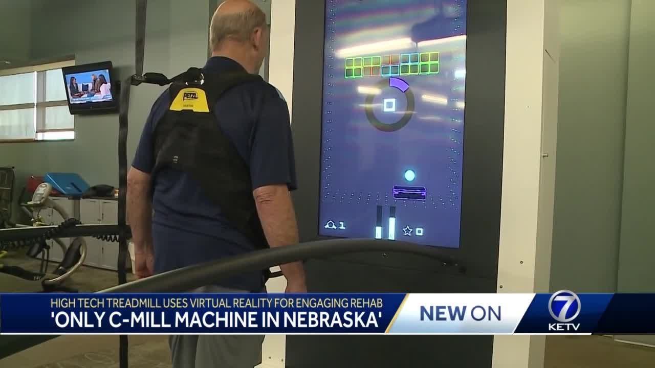 Hightech treadmill uses virtual reality for engaging rehab YouTube