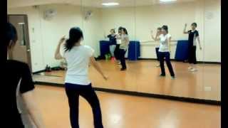 20120822內湖救國團崴德老師周三夜間班-泫雅CHANGE-6-同學復習(長褲組2)