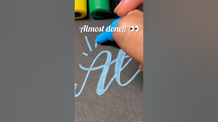 Lettering my Subscribers Names #satisfying #posca #nhuandaocalligraphy #lettering #shorts