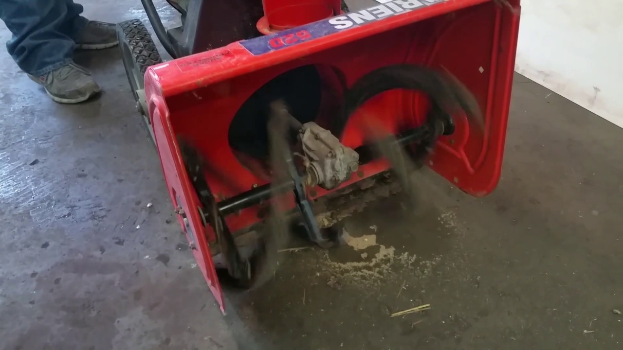 Lot 691393 ariens 520 snow blower YouTube