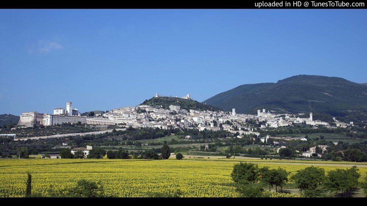 Campane di Assisi suonano per chiedere l’intercessione di Francesco e Chiara contro il coronavirus