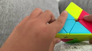 How to make checkerboard pattern on pyramid ￼