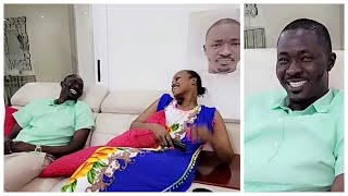 Mbathio Ndiaye En Mode Enjoy Avec Son Marie Mame Baye