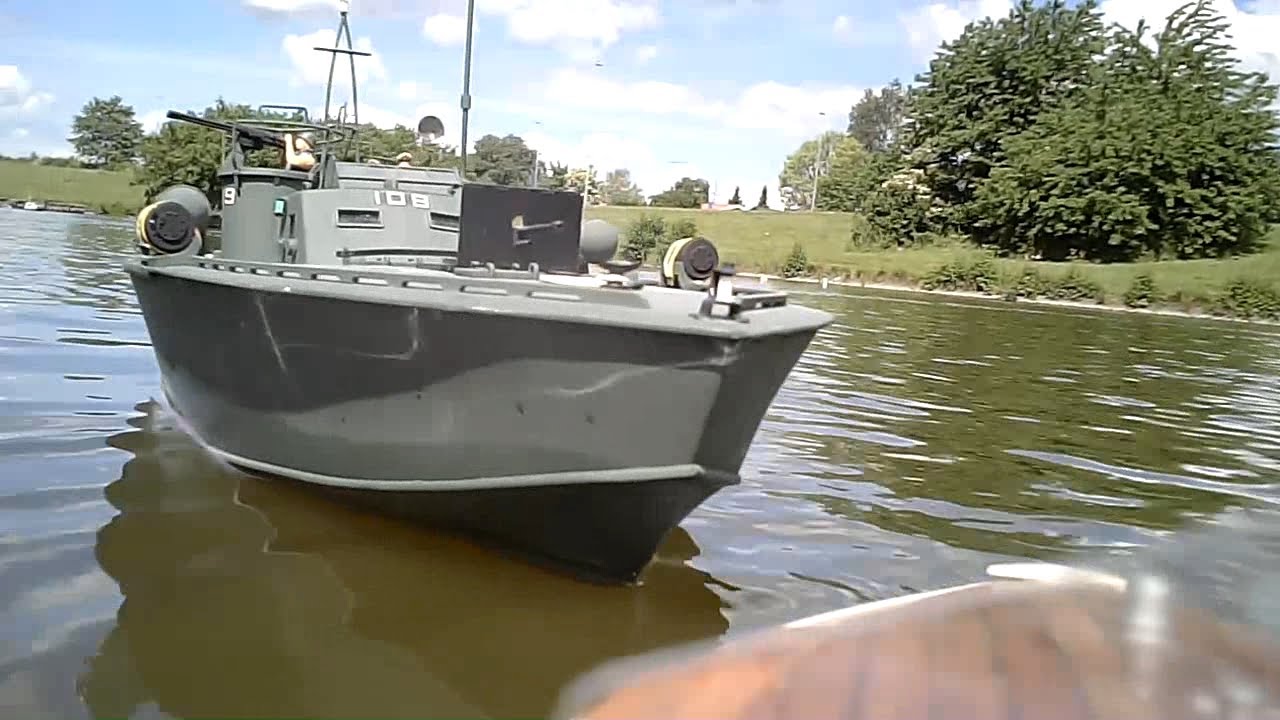 Midwest - PT-109 Elco 80 class Scale RC torpedo boat - YouTube