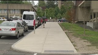 Students moving in to college cause traffic, road closures at UMass Amherst