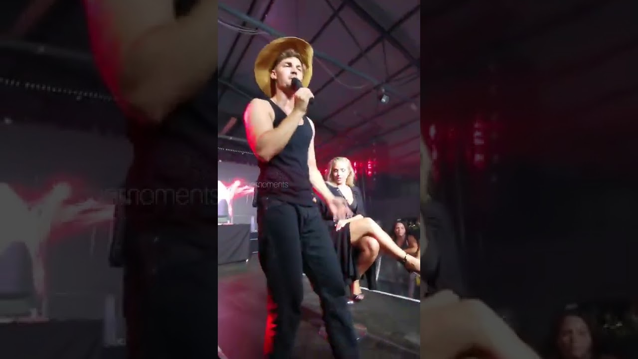 Karsten  Walter Blind Date  live  aus Weener Ostfriesland  von RHEIDERLÄNDER-NACHT