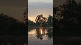 скрип весла . утро #nature #природныепейзажи #travel #lake #лесной #sunset #sunrise  на лодке