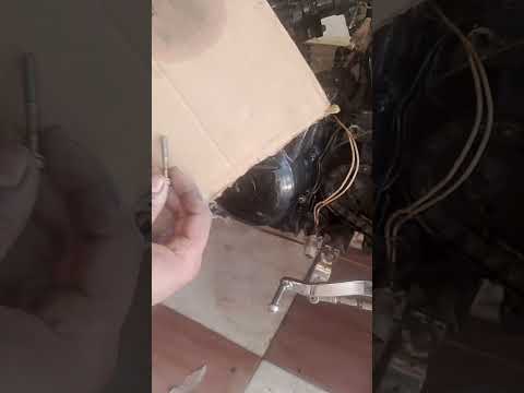 فكرة بسيطة علشان متلخبطش المسامير صيانة المتوسيكلات  متوسيكلات محركات كامري اكسبلور