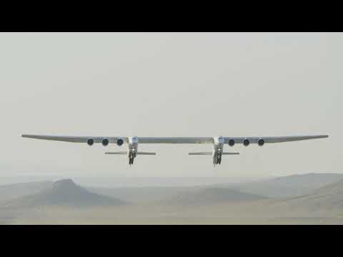 Video: Verdens Største Fly Stratolaunch Tar Fly