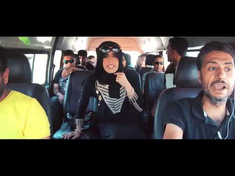 كريزى ميكروباص ياست انا معرفكيش ايه اللي انتي بتعمليه ده