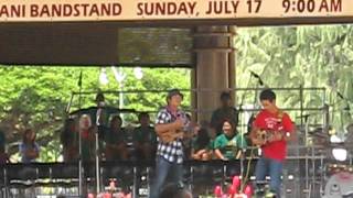 Video thumbnail of "You belong with me by Jake&Bruce Shimabukuro(Ukulele Festival Hawaii2011)"