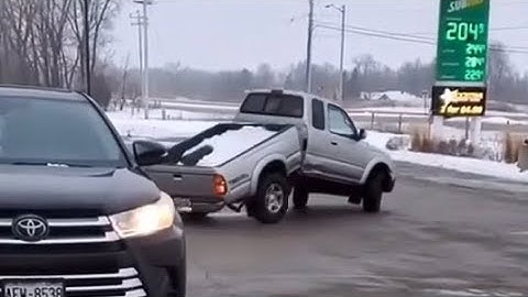 Mechanical Problems Compilation - Car Fails - Part 18