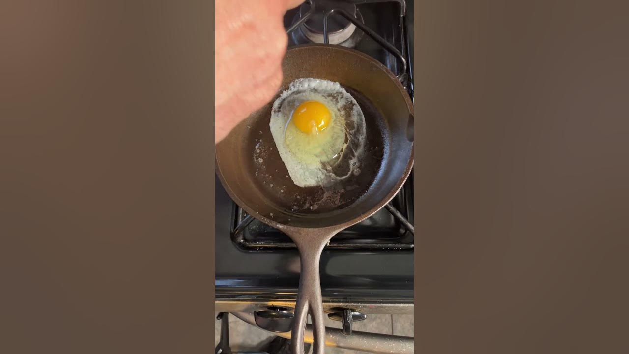 The Perfect Fried Egg in a Cast Iron Skillet - Kent Rollins