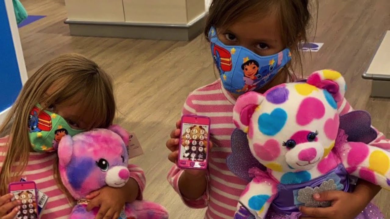 Build A Bear experience - YouTube