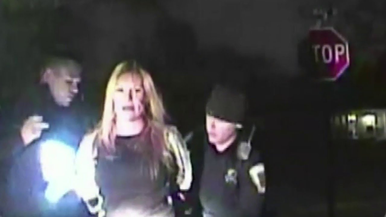 Caught on camera Roseville woman accused of assaulting Troy police