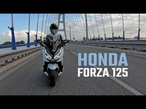 Test prémiového skútra Honda Forza 125. Vhodný aj pre kravaťákov? - motocykel.sk