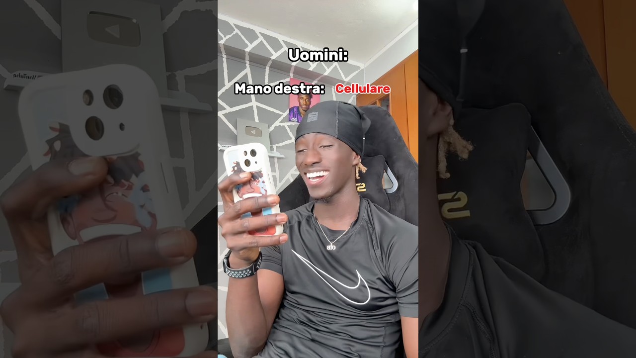 La mano destra degli vs la mano sinistra 😂 