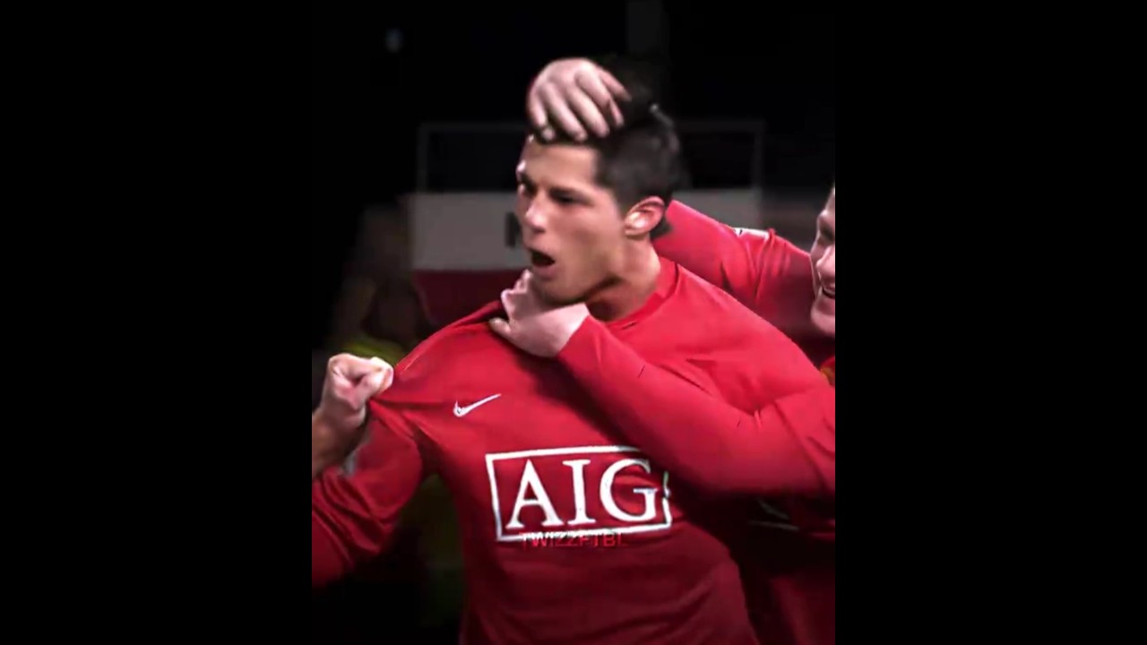 Ronaldo reverse😍🔥 #edit #ronaldo #reverse #trend #short #shorts #football #soccer #shortvideo