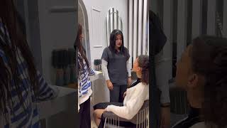 Hatice Saçlarını Sarıya Boyatmak Istiyor