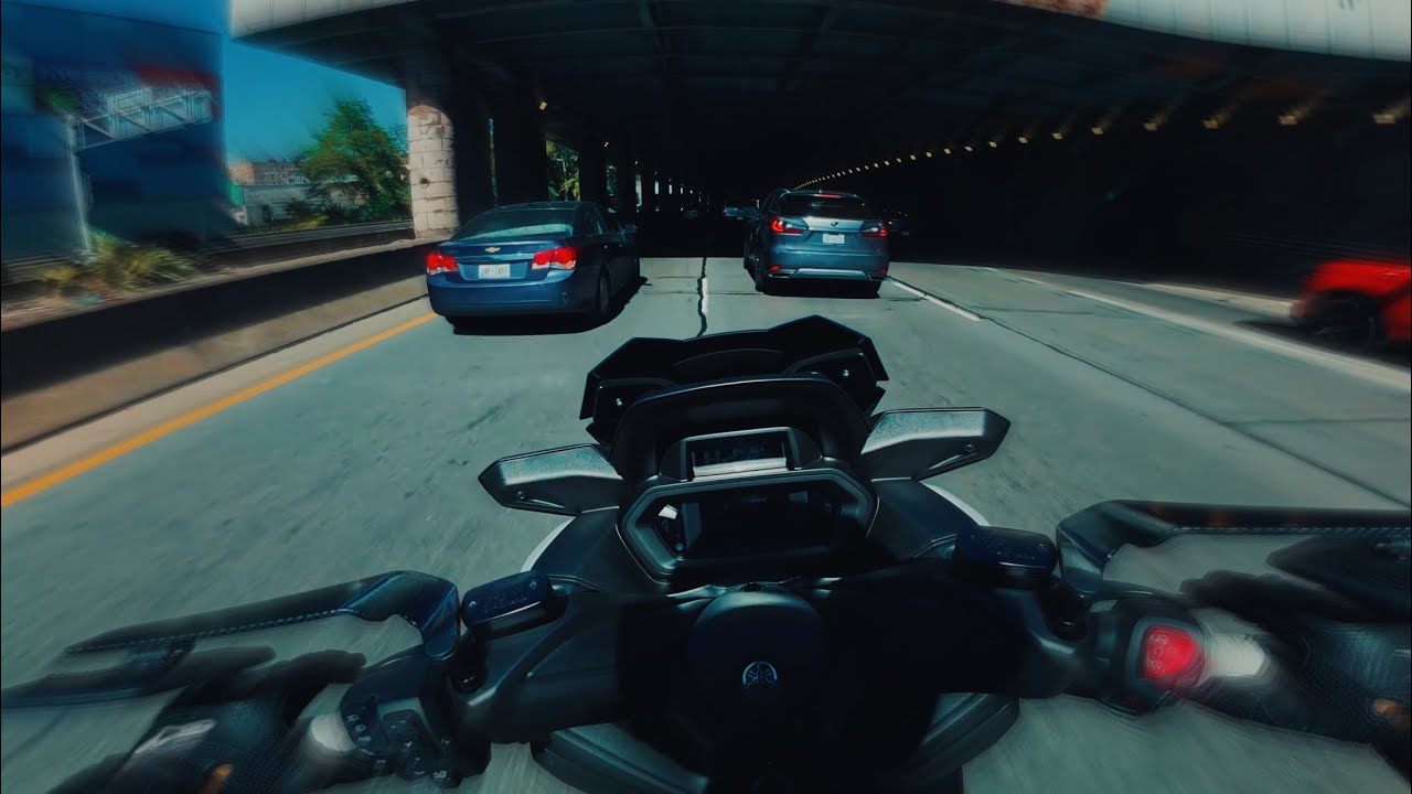 Yamaha XMAX 300 | Review & POV #2  | Insane Cuts through New York City