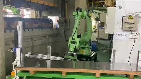 50kg payload robotic arm move the panel to the bending machine