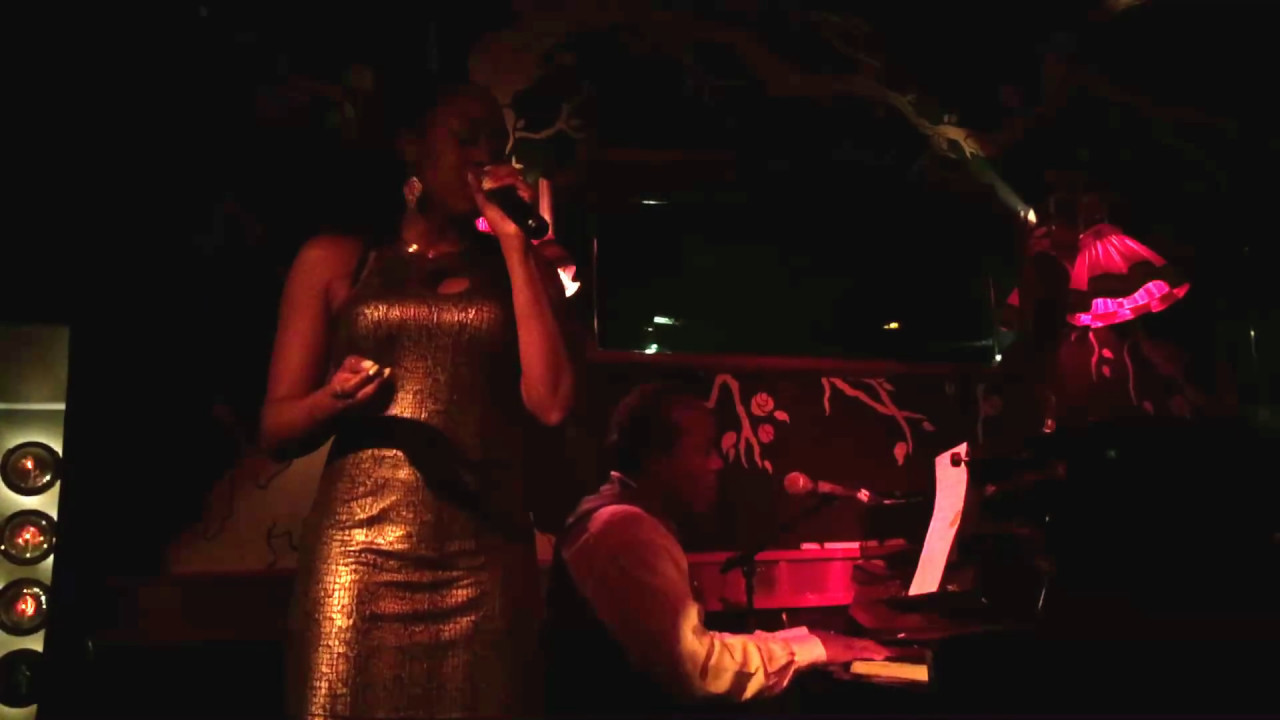 Anaïs Vathelet + Manuel Anoyvega : Veinte Años @ Très Honoré, Paris (09/05/17)