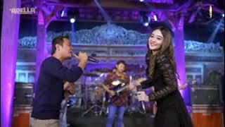 1 ATAU 2   Difarina Indra Adella ft Fendik Adella   OM ADELLA