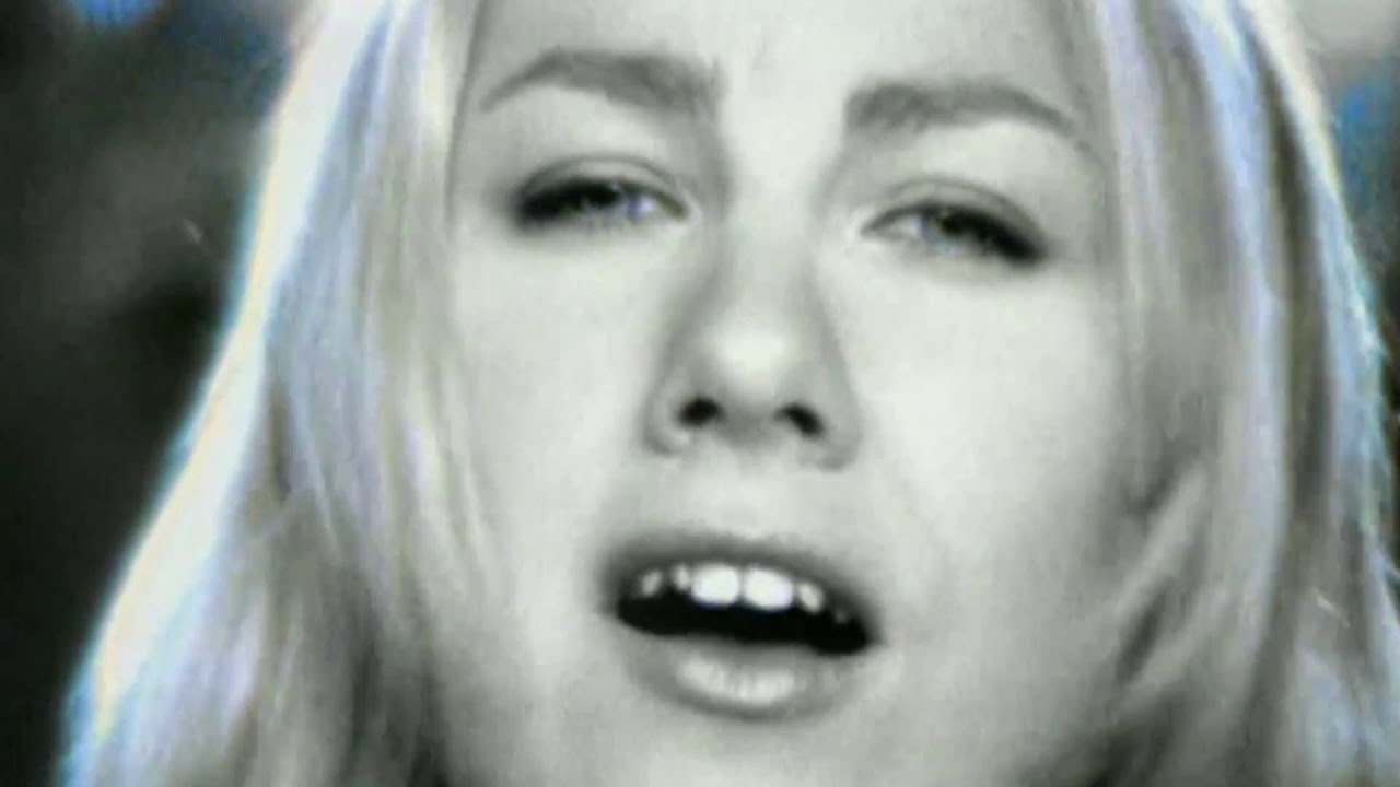 Гости из будущего - Зима в сердце - YouTube