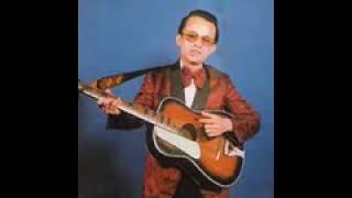 Penyanyi Ajaib Pembawa Lagu Minang Zulkarnaen (Tjun)