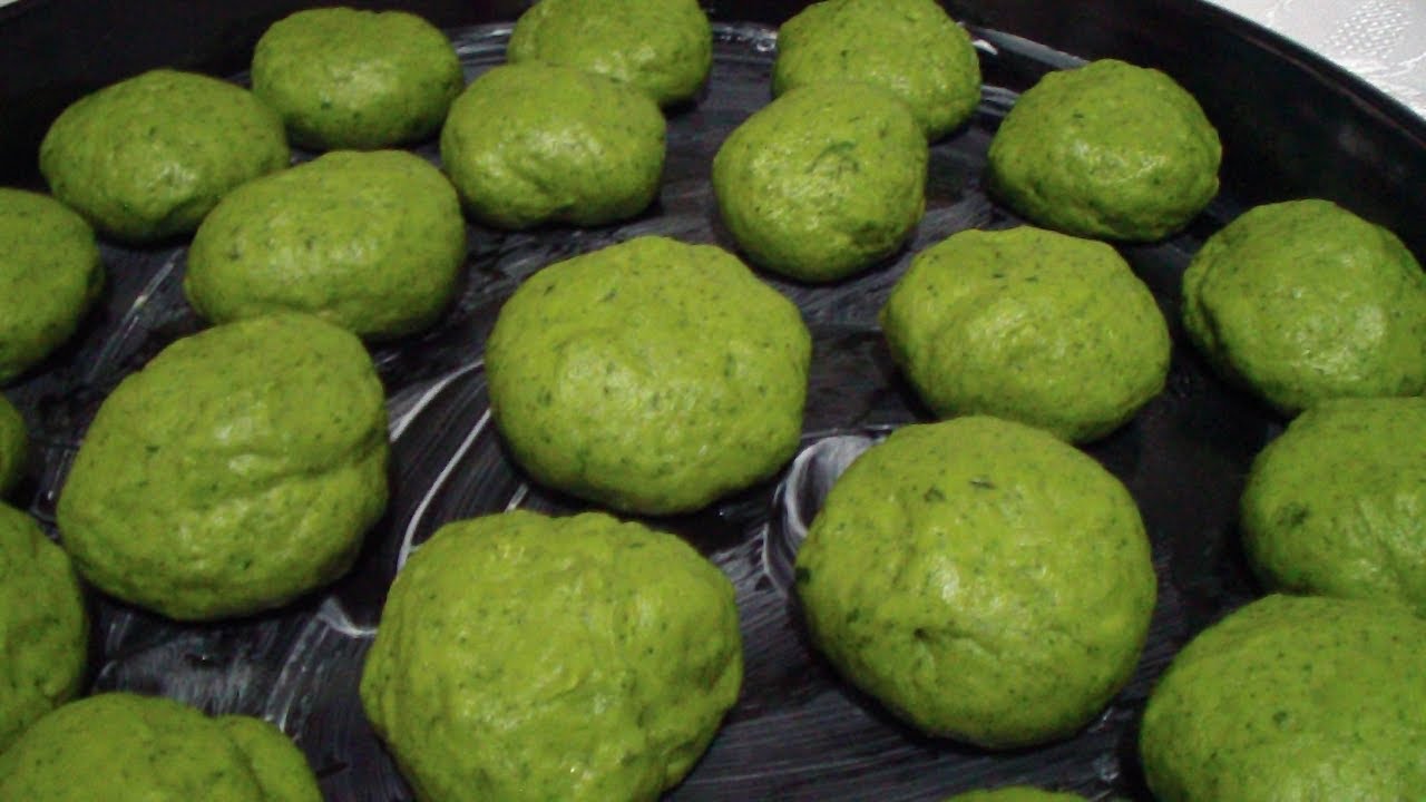 Yeşil Poğaça Tarifi | Green Turkish Poğaça Recipe (English subtitles)