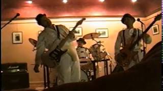 Weedpuller gig at Rock N Java - Halloween 1999 (part 1)