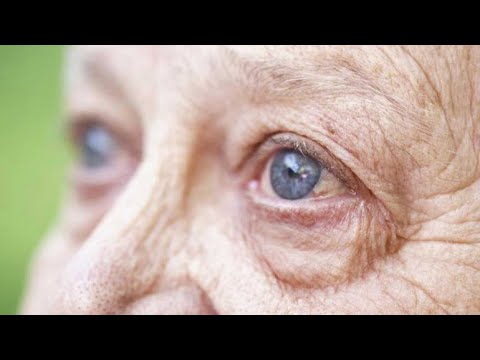 მამუკა ოჩიაურის ლექსი \" ნაოჭები\" კითხულობს  გოჩა ჭაბუკაიძე