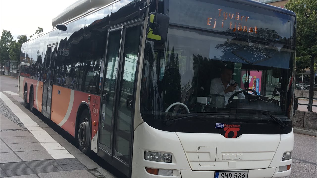 Bus ride line 16 from Linköping Resecentrum to Aspnäset.