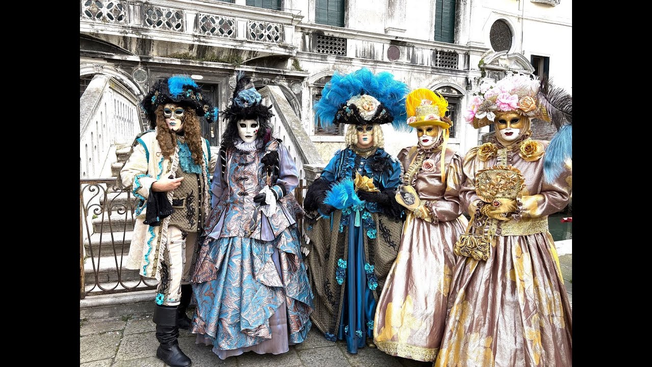 la balade des costumés 9 - Carnaval de Venise 2025