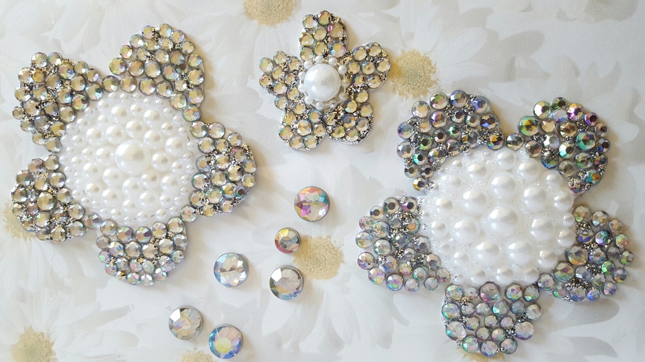 Pearl & Rhinestone Flower Embellishments YouTube