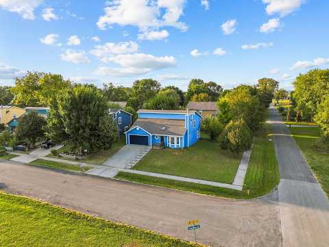 777 Lauren St, Lawrence, KS home video tour